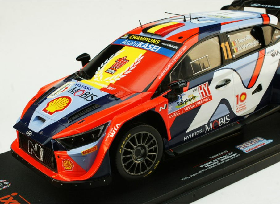 Hyundai- Thierry Neuville- Rally Japan 2024- World Champion Set- 1/18 Scale- by IXO- RMC228